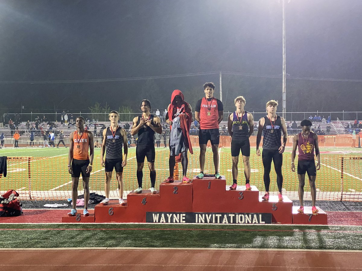 Liam Acevedo wins the 200M at the very tough Wayne invitational. #Franklinfast