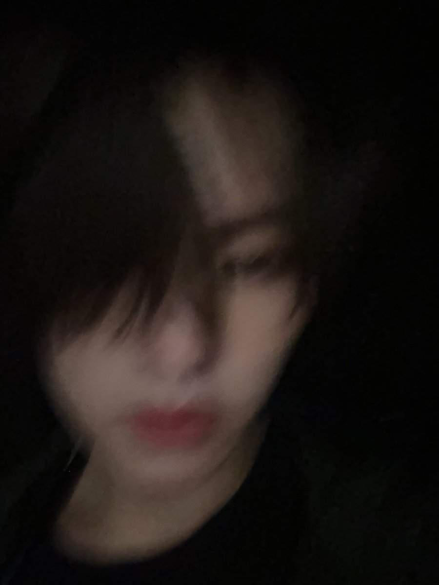 smolsungies's tweet image. this leeknow with this han