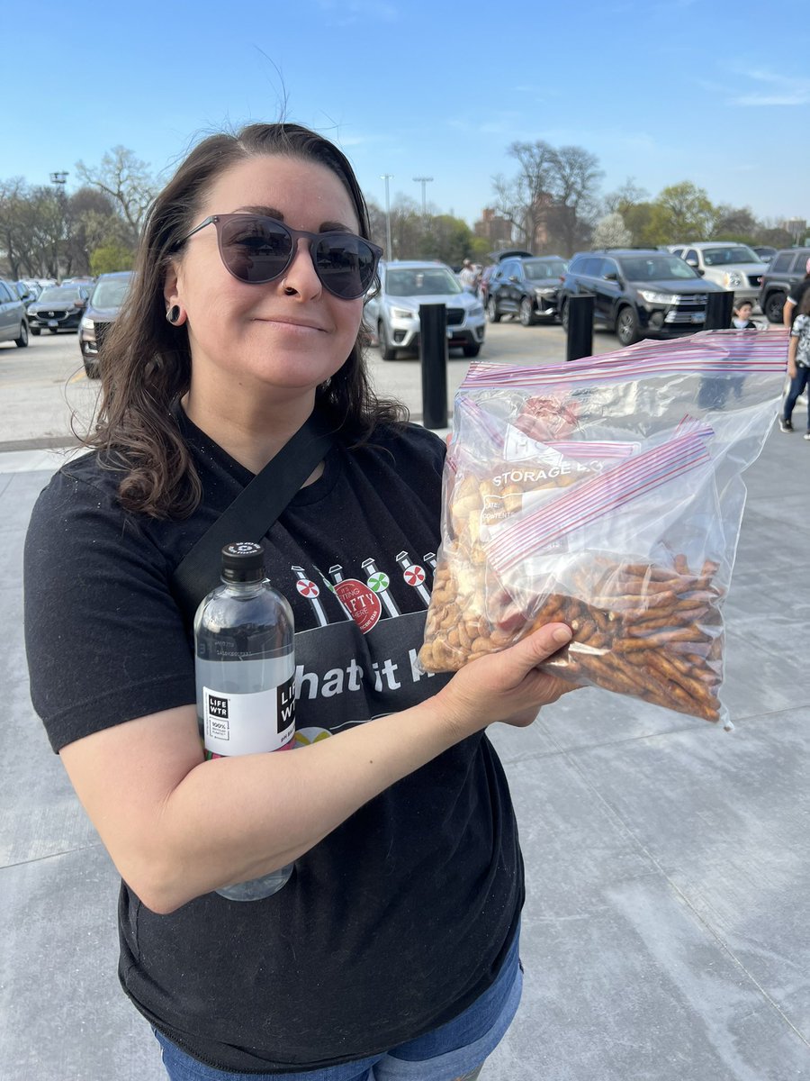 marjraguso's tweet photo. #SnackSack https://t.co/Mt2MBCzbon