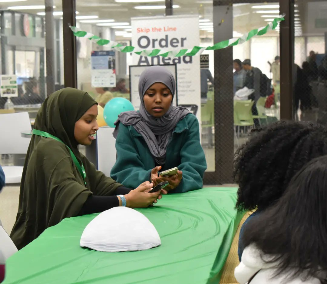 truman_sa's tweet photo. 💚Black Women History Month Celebration hosted by our students! A game of Kahoot, Karaoke and a wonderful lunch. We are #OneTruman🦅

#BlackWomen #BlackHistory #Education #students @trpresdrj #TrumanFalcons https://t.co/Qnu8sLNpUr
