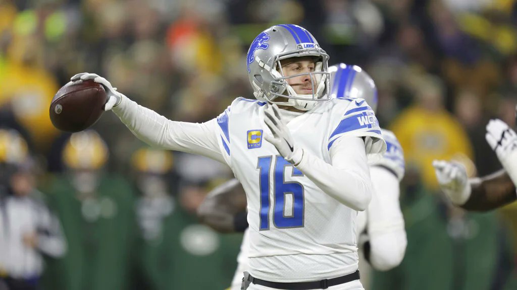 NFL_DovKleiman's tweet photo. Jared Goff was drafted in 2016.

He is only 3 years older than Hendon Hooker who was just drafted to compete with him in 2023. https://t.co/f4IR11D5Pd