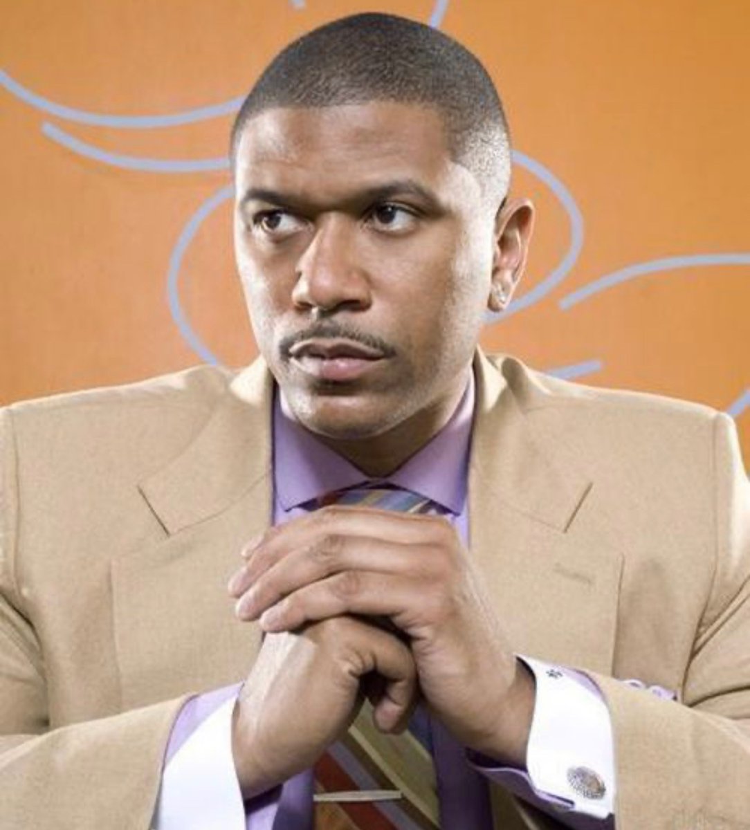 Rishan Young (@rishanyoung) on Twitter photo Dear <a href="/JalenRose/">Jalen Rose</a> u know that commercial where u say “the good ole days”?
This is what I think about when u say that…it’s okay to see the scalp. Dear <a href="/JalenRose/">Jalen Rose</a> u know that commercial where u say “the good ole days”?
This is what I think about when u say that…it’s okay to see the scalp.