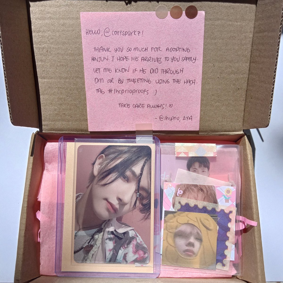 cartsparkz's tweet photo. β ππ¦ mail for yeng ! #mailsforyeng
ΰ³ hello @lhcprio! sorry for the late fb >__< but renjun arrived safely ^___^ tysm for letting me adopt him and thank you also for the smooth transaction, cute freebies and secured packaging! #lhcprioproofs https://t.co/hzxOlwM5tV