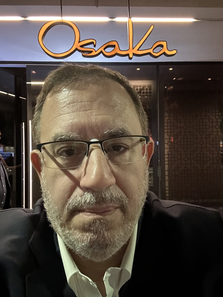 CarlosMaslaton's tweet photo. Puerto Madero, Osaka, todo repleto, es masacre bullish total. El que la vea para abajo, que proceda y que se joda por shorteado y comunista. https://t.co/qa5hBwU1vd