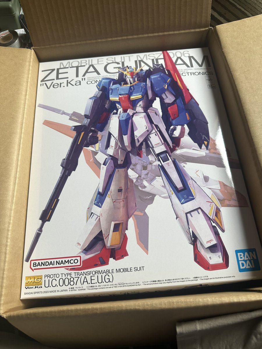 店頭販売の在庫状況はどうなのかな？
MG Zガンダム Ver.Ka
無事、発売日に届きました。

#Zガンダム #ガンプラ