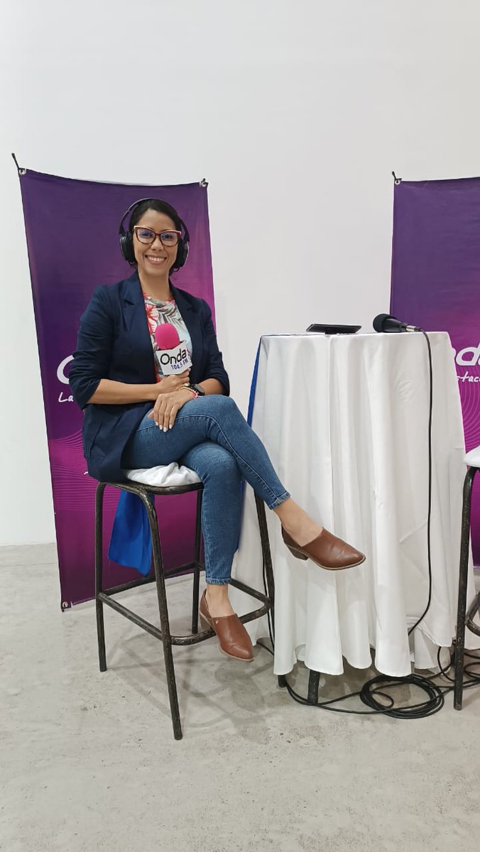 CaripaKatherine's tweet photo. Hoy fue un día de transmisión especial en #KatherineEnOnda desde la nueva tienda @Multimax_Store en #Barquisimeto donde conocimos al adorable #MaxDog 🐕 luego les cuentos de este prototipo. #Radio https://t.co/zWsomcDdlg
