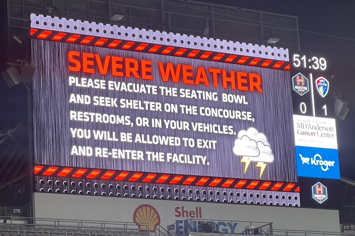 NikiBender's tweet photo. Thank you @HoustonDash for ensuring the safety of the players, staff, vendors, and guests! #safety https://t.co/l6oZ74j8Qi