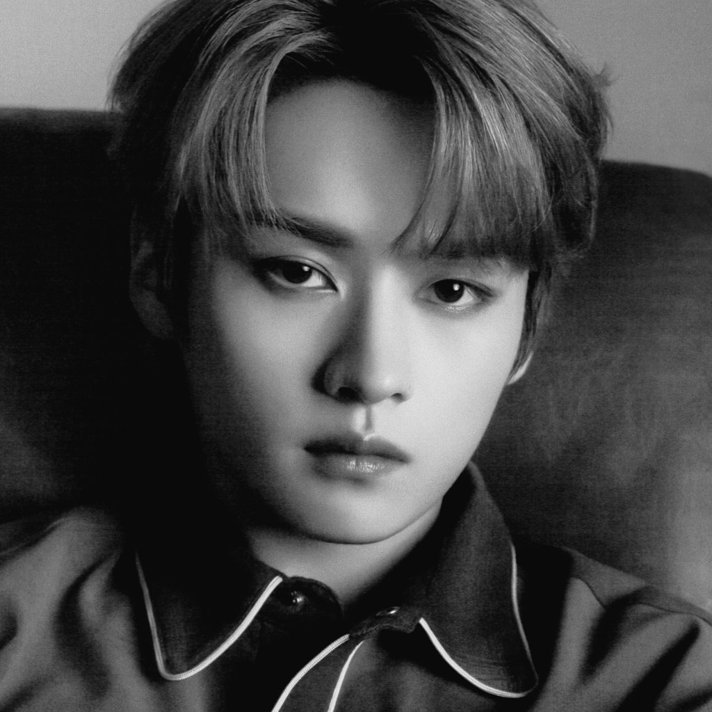 jixiezone_'s tweet photo. ❝ cinema ❞ | Mnsvng OS.

"Shh! The movie is about to start" https://t.co/b20cyBYOps