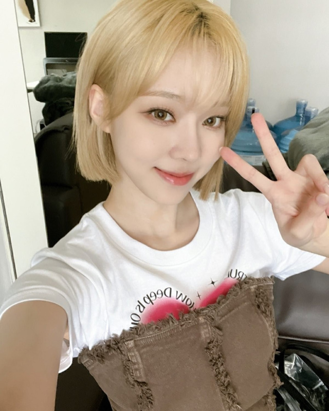 GirlgroupsBR's tweet photo. Foi anunciado que a Winter não participará dos próximos dois shows do aespa por motivos de saúde.

Desejamos uma rápida recuperação para a artista. 💞
#GetWellSoonWINTER https://t.co/ZEwQn0a0k3