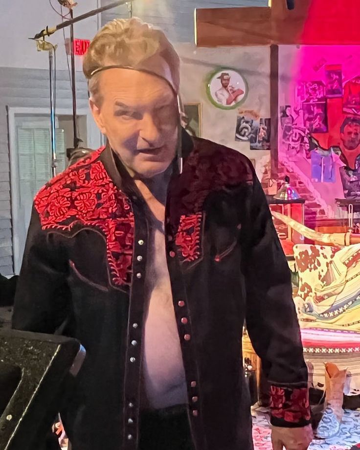 BrainReed's tweet image. I just asked the Ouija Board if JB is going to get Spry as Fuck tonight and it was a resounding yes! 🤣 @Shudder @SetDarcyFree @kinky_horror @therealjoebob #Thelastdrivein #MutantFam #Walpurgisnacht