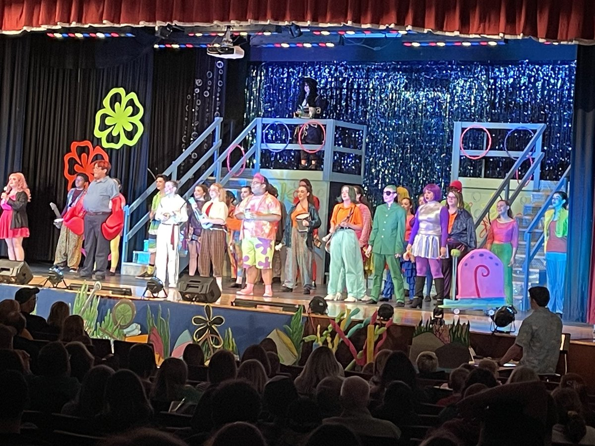 BrickSupt's tweet photo. Kudos to Brick Township HS’s @BTHSDragons BTHSDramaClub cast and crew of “SpongeBob the Musical”!  Phenomenal performance. Packed house for opening night. Bravo!!  @Brick_K12 https://t.co/S7STWsy8rD
