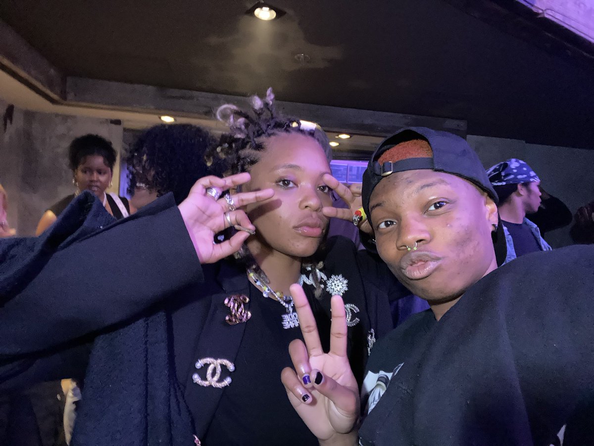 aspectdede's tweet image. finally got to meet @kodieshane 🐐
#lastchance2dance #districtatlanta
#youngheartthrob 💜💜