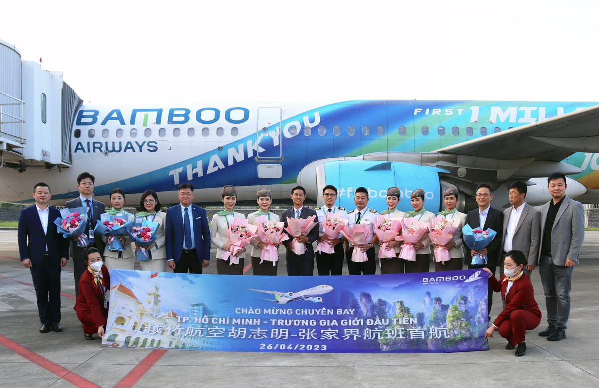 bamboo_airways's tweet photo. Bamboo Airways has successfully operated its first charter flight from Ho Chi Minh City to Zhangjiajie, China 🇨🇳
#BambooAirways #Fly_Bamboo #More_than_just_a_flight https://t.co/aXtmDB8Pr0