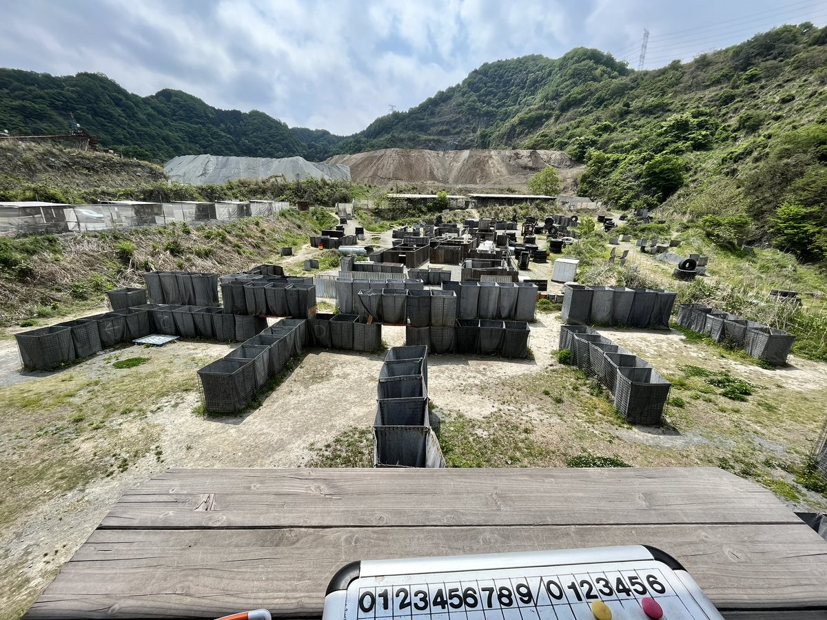tarochan254's tweet photo. たろのiPhoneカメラおかしくなってて
新しくしました!
こんな写真も撮れるようになったの感動🥺
そして今日サバゲー日和すぎる🔫
#rock54
#休日定例会
#サバゲー
#埼玉 https://t.co/oreoUfnZOu