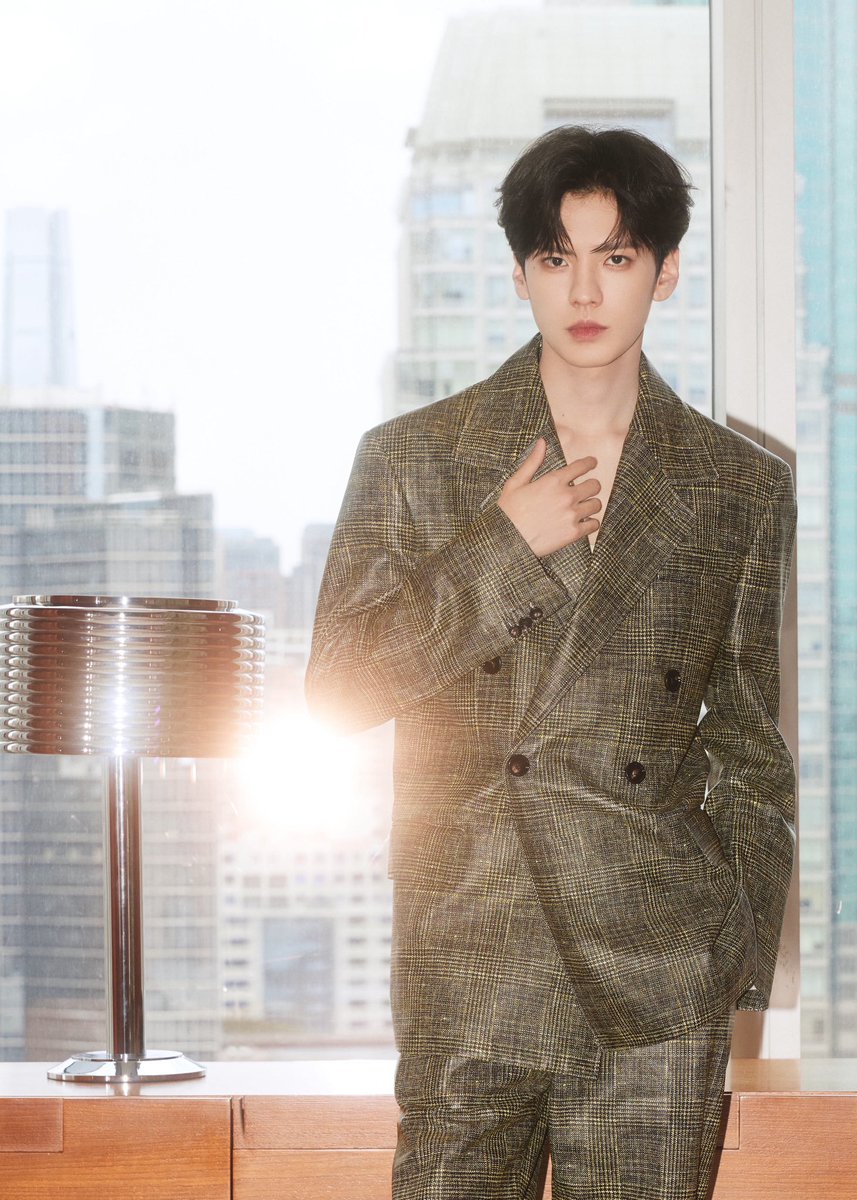 dramaskfan's tweet photo. #BiWenJun para o evento da marca Bottega Veneta em Shenzhen.
Mais fotos: https://t.co/THzfBD4OG8
#毕雯珺 #九霄寒夜暖 #WarmOnAColdNight #TheSilenceOfTheMonster #SeizingDreams #ALeagueOfNobleman #DuoMeng #NiChang #SweetTaiChi #InAClassOfHerOwn #cdrama #dorama https://t.co/gOPwDEE2Zg