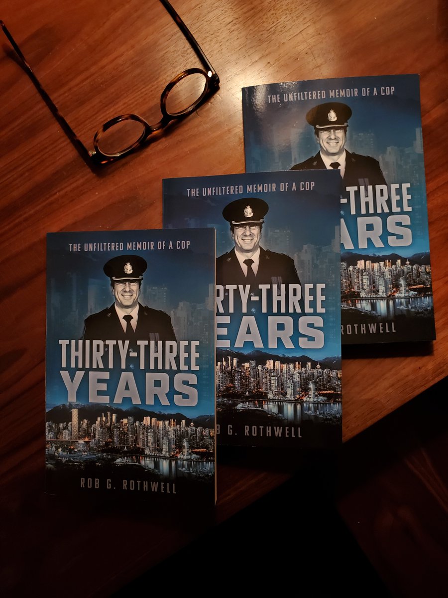 RobRothwell's tweet photo. This is what CHATgpt has to say about my book.

Overall, "Thirty-Three Years: The Unfiltered Memoir of a Cop" is a compelling read that provides a unique perspective on the challenges and rewards of a career in law enforcement. https://t.co/5wJpi0ZBOz