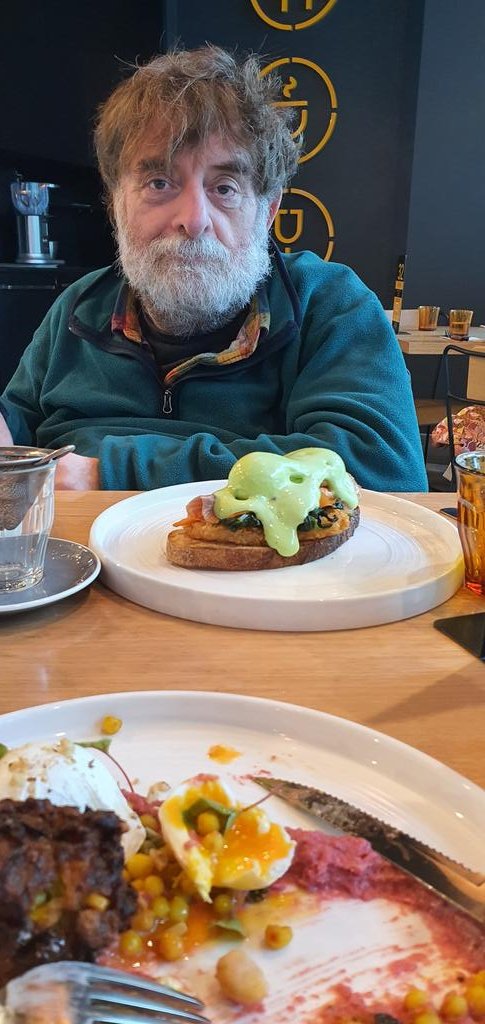 dougie_herd's tweet photo. Brunch with @SpikeDeane at #SpaceKitchen Woden. Spike MAY be running out of patience with the photographer. But we had fun. Good food amid the chatter and laughter of a busy, friendly place. Woden?????? Who knew? #Canberra https://t.co/dbnghhoKaW