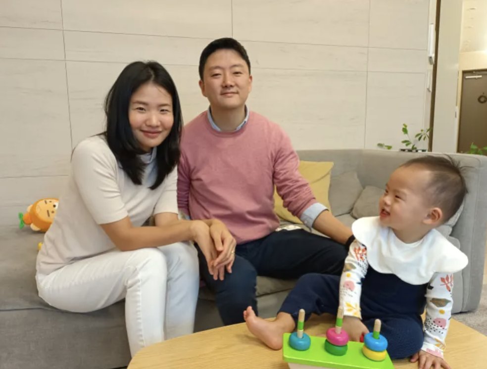 “It’s not just one person, one government, or one generation that has to change; it may even be several.”

Due to a low birth rate, South Korea is offering new parents a subsidy of $10,500 aje.io/baemmu