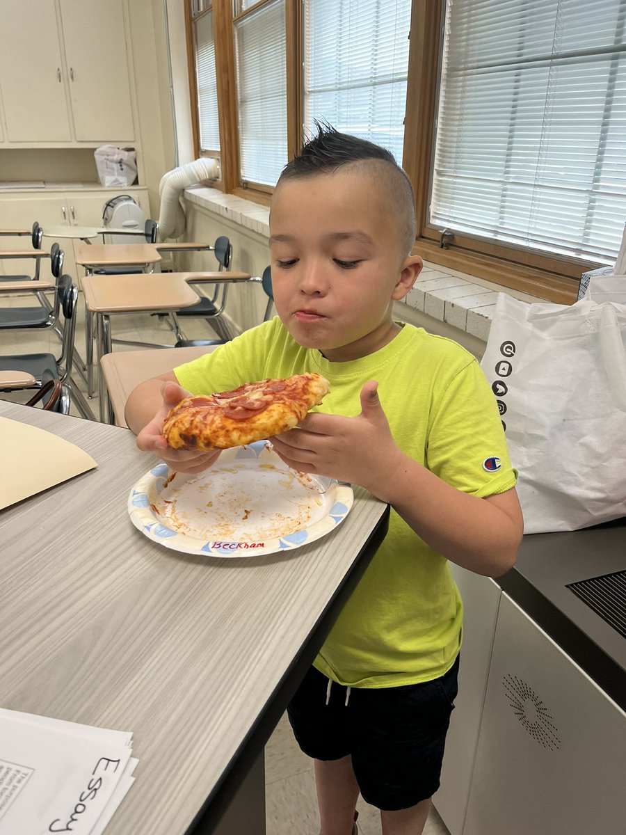 NPMS_MsLucio's tweet photo. Bring Your Child To Work Day was such a hit! They especially loved Ms. Fedele’s pizza making class 🍕 
Thank you NPMS for making my kids feel so welcome 😊 https://t.co/z8Yn0sgYv1