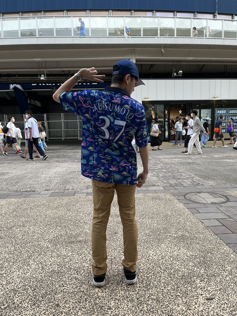 Tact39460673's tweet photo. 新シーズンになっなので‼️

社会人のため現地回数は少ですがもし被った方機会があればお話してください☺️
#Twitter上にいるベイスターズファン全員と繋がるのが密かな夢だったりするのでとりあえずこれを見たベイスターズファンはRTもしくはフォローしていただけると全力でフォローしに行きます https://t.co/wMMpMdMy9J