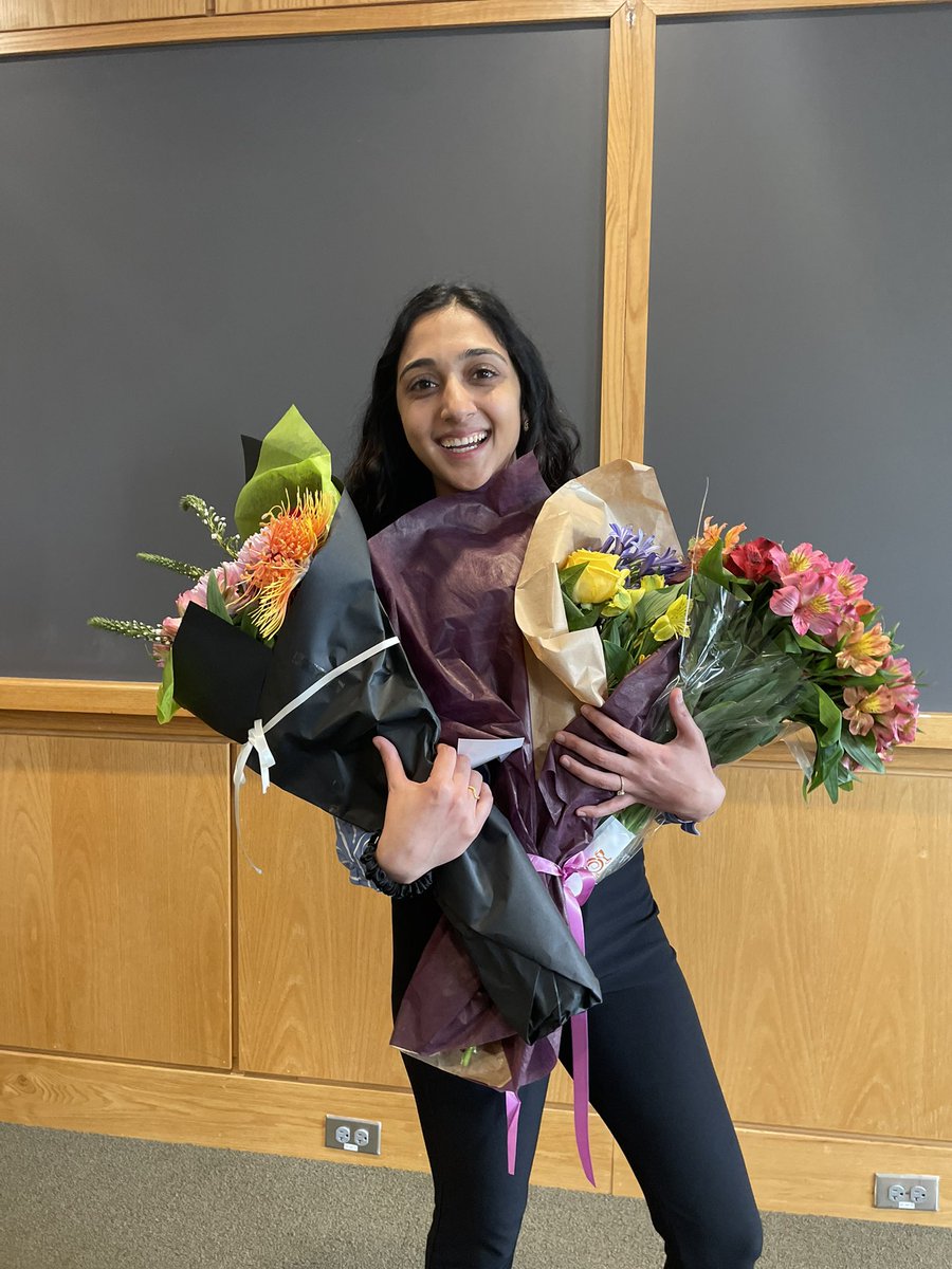 WiltGrete's tweet photo. This week was a really great week 🤩. Three new brilliant Drs. in the world who I am lucky to call friends. @KeyaJoshi3, @unnamehta, and Caro Park—so proud of you, so grateful to have learned from you all, and so thankful for your friendship these past four years 🥹 https://t.co/MiBAja1N8w