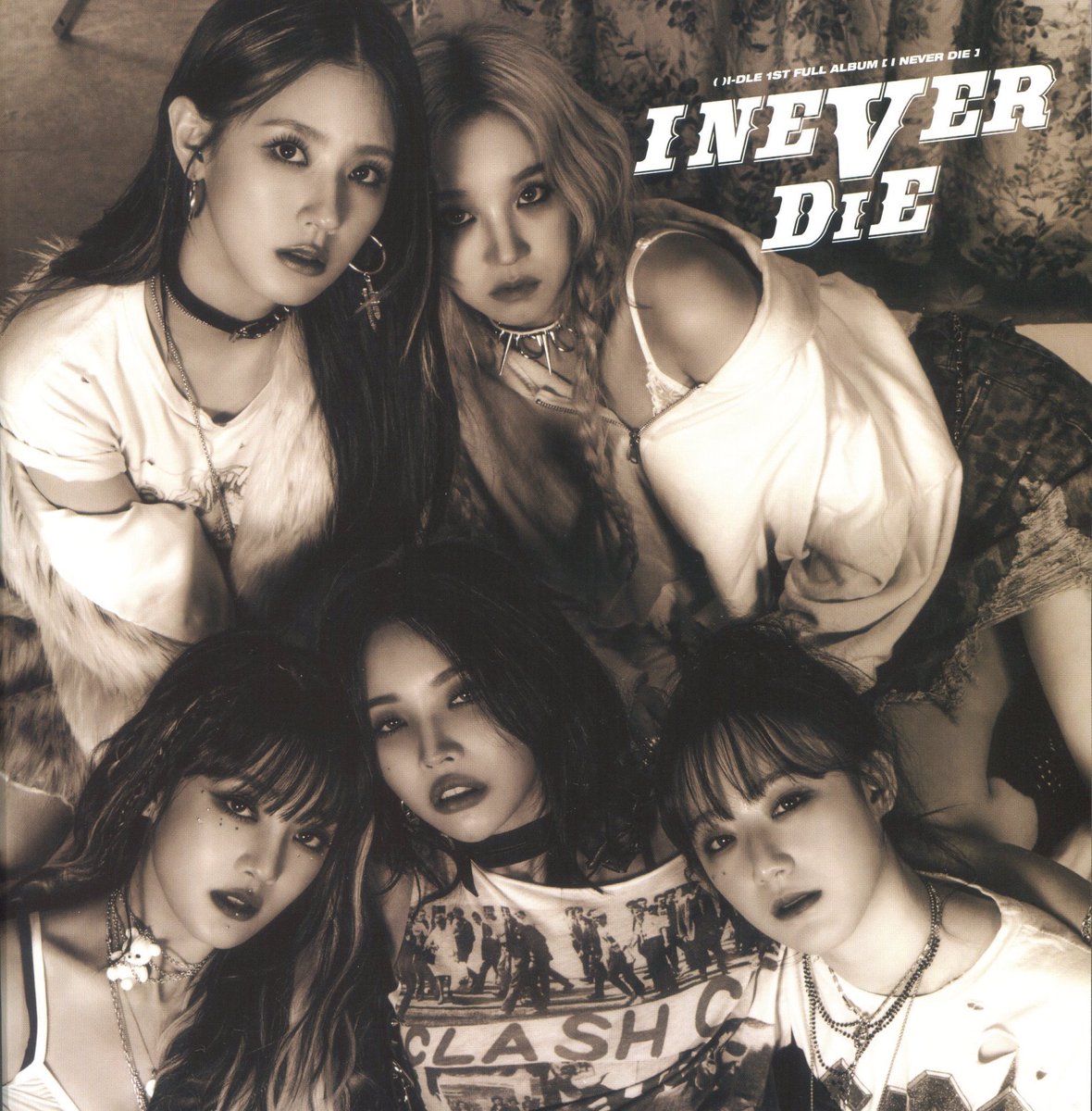 chartsidle's tweet photo. .@G_I_DLE's "I NEVER DIE" has now surpassed over 500 million views on YouTube. It's their 1st album to reach this milestone on the platform. https://t.co/DBH1Yj1Bct