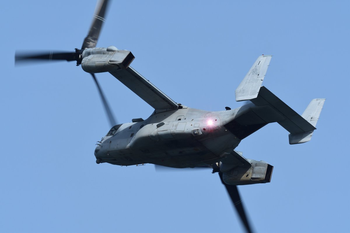 885NwIdTUF6ChKl's tweet photo. 2023/4/13 MCAS IWAKUNI
 #RJOI #岩国基地 #海兵隊 #USMC
 #VMM262 #FlyingTigers #MV22B #Osprey https://t.co/QcGagh7YCj