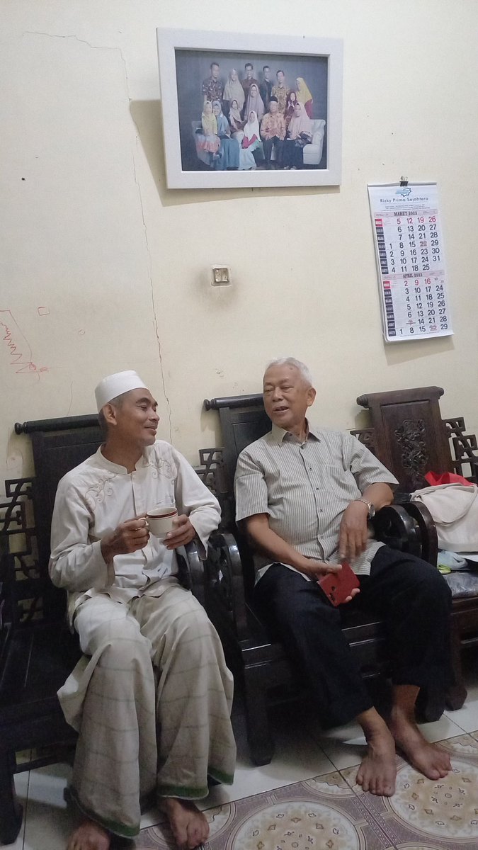 SyifaYaqin's tweet photo. Alhamdulillah bisa Silaturahim . Semoga berkah dan manfaat🤲🤲🤲 https://t.co/bi2v0h7sfe