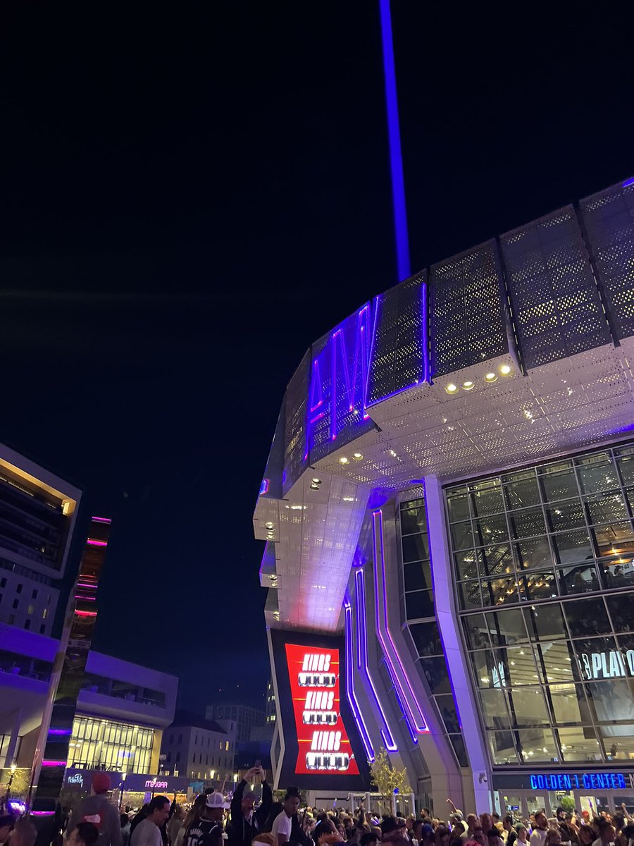 TURN ME UP!!!! @SacramentoKings @nba #SACvsGSW #beamteam