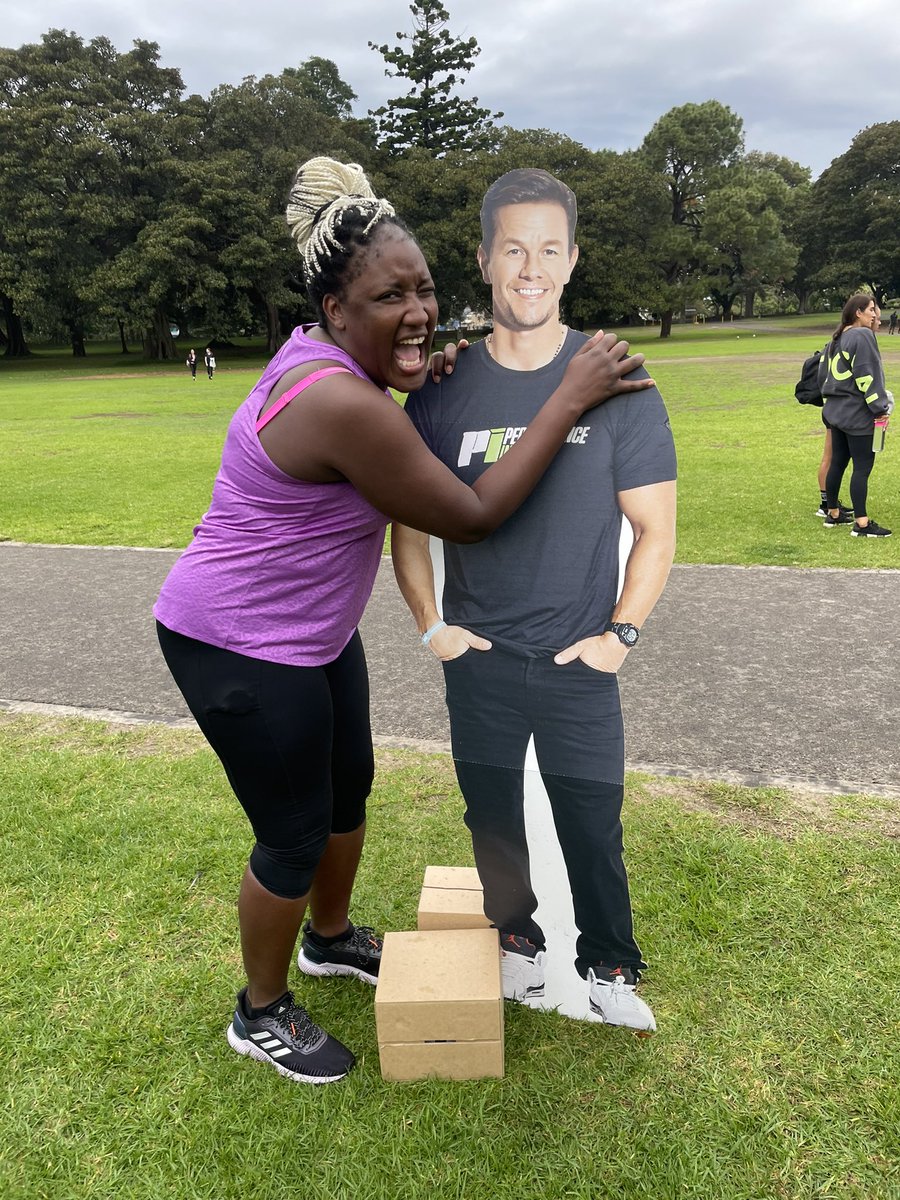 GaryNunn1's tweet image. We were undeterred by the rain ☔️ 

And @markwahlberg showed up! Sort of. #F45Track