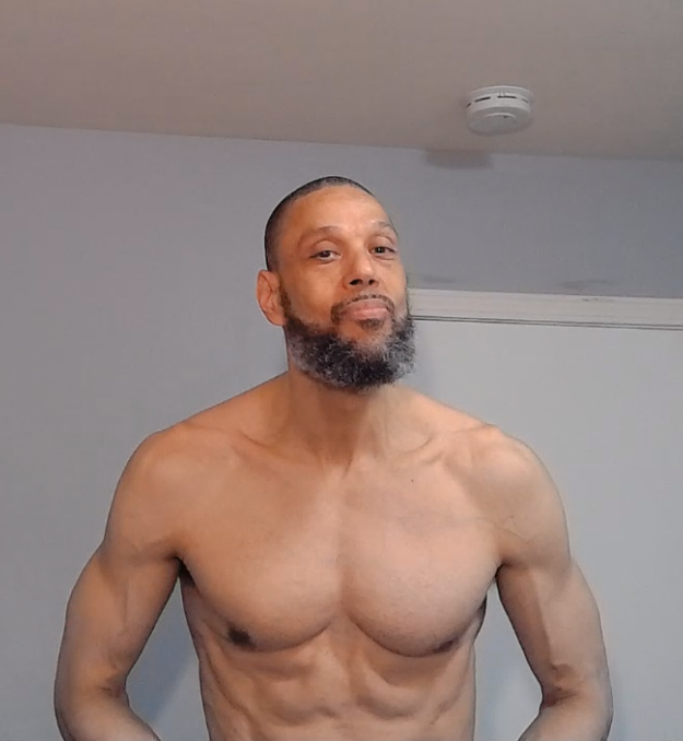 FormidableSuper's tweet photo. @SBakerMD Replying to
@SBakerMD
I still think I won this 30 day physique contest challenge though bro. Age 56. 6'7" #superherointraining https://t.co/JiNBdhakrF