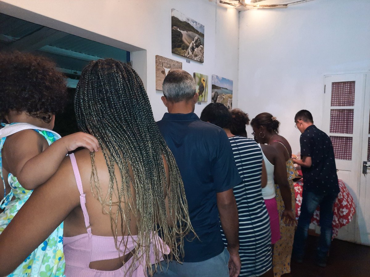 birgitrudolph6's tweet photo. AfterWorkTapas at @RodriguesFrien1 yd evening,highlight of my week.We were 60 guests enjoying evthing fr. building our own burgers to performing Karaoke or dancing a little.I spent t. evening w.2🇲🇺 ladies who were just fun to be with, giggling nonstop esp.during t.Karaoke part😂 https://t.co/cCTTYxKcMr