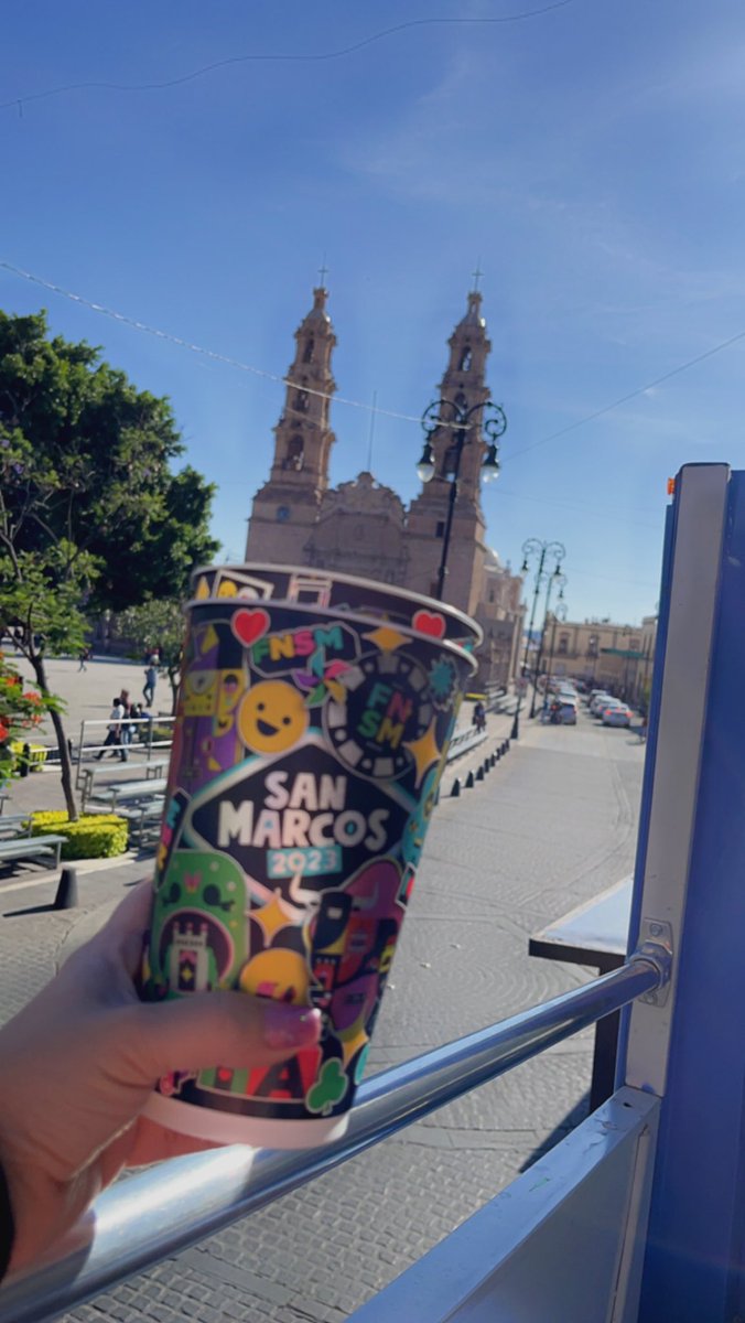 FryGdL's tweet image. Acaso en Aguascalientes no hay parejitas para pasarla rico 😈 #FNSM2023