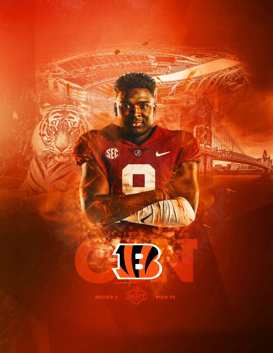 AlabamaFTBL's tweet photo. WHO DEEYYY 🟠⚫️

Congratulations, @JordanMBattle 

#NFLU https://t.co/CIsCB5lNSB