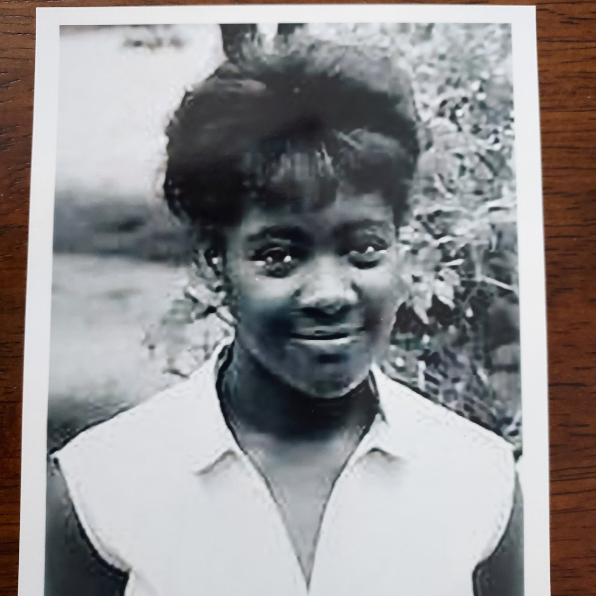 MaritaGolden's tweet photo. 🧵 Today is my birthday.🎂

I am seventy-three years old. Seventy-three years young. In this photo, I am thirteen. I love this photo. There is a hint of uncertainty in the smile, but my eyes are lit up with expectation. (1)

#HappyBirthday #itsmybirthday https://t.co/SF3XNfqRfX