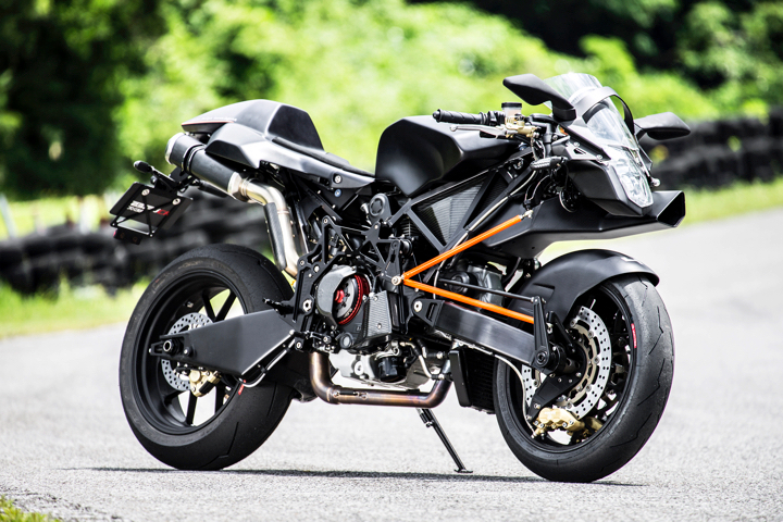 bikelifelab's tweet photo. 思わず二度見しちゃう、世界の個性的すぎるバイク🏍️
世の中には色んなバイクがありますね👀
https://t.co/iBATsdcT8o
#VIRUS984C3 #BOSSHOSS #zecOO #ROKONSCOUTT125 https://t.co/0zU5LKkqTT