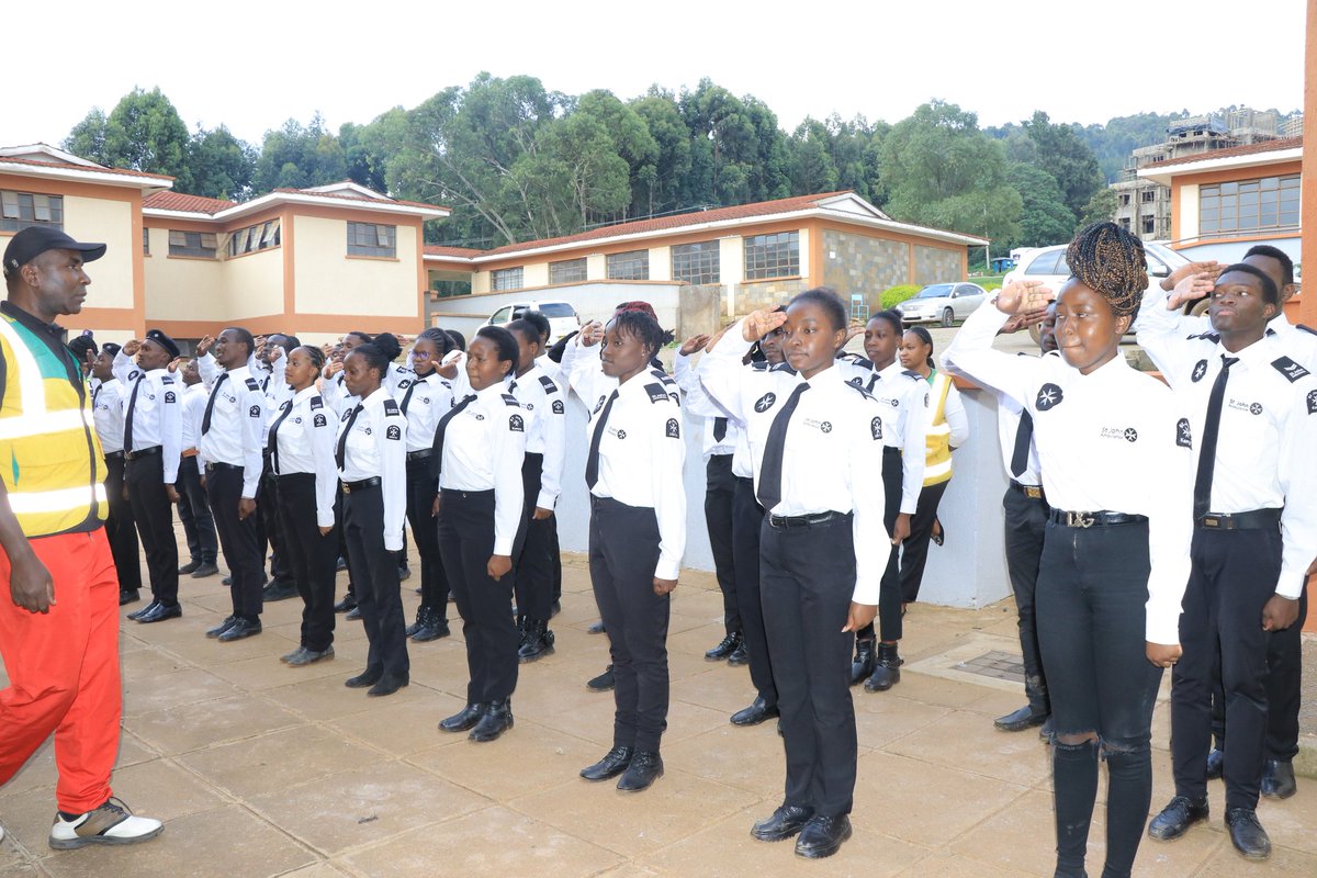 As a Division,we had our first aid training from Wednesday 26th April,2023 to Friday 28th April,2023.The members were equipped with first aid skills and gained more knowledge on how to save lives.Thanks to all who took part. #StJohnKisii #KisiiUniversity #firstaidtraining