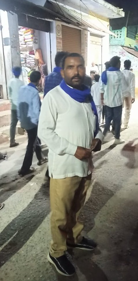 NASIRAL05336237's tweet photo. बस्ती जिले के कप्तानगंज, नगर बाजार,व रूधौली बाजार में अध्यक्ष पद के ASP पार्टी के प्रत्याशी के समर्थन में प्रचार करते हुए https://t.co/x1hPGoSudI