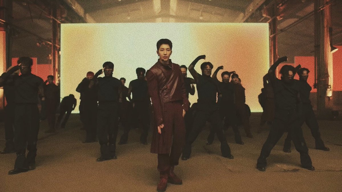jwonuarchive's tweet photo. real life prince zuko 🩶 https://t.co/EwRriZ9WTG