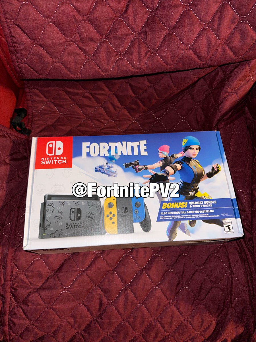 FortnitePV2's tweet photo. Just finished my surgery and picked up another Fortnite Wildcat Skin Code Bundle with a Nintendo Switch. ❤️ + ♻️ if you still need it! https://t.co/crNXaXaRom