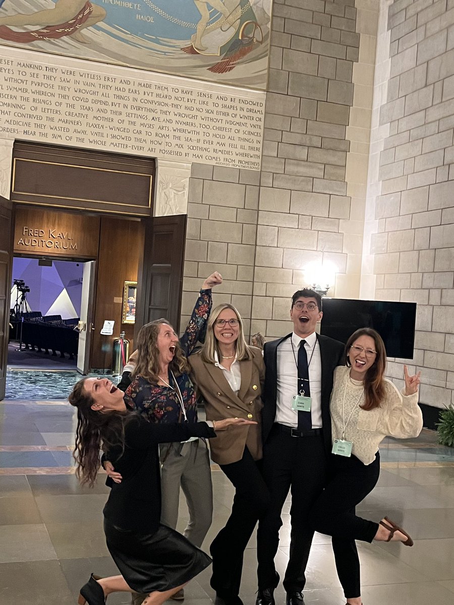 LatotheMantia's tweet image. My stepmom is a badass. Latest inductee into the National Academy of Scientist. #soproud #engineeringsciences #nas