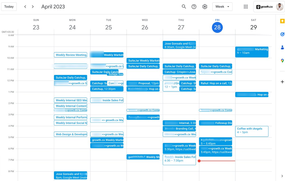JoseGonsalo's tweet photo. When you run a remote-first startup, you literally tell yourself "Die another day". 😂 

#startuplife https://t.co/PQxn4yViq9
