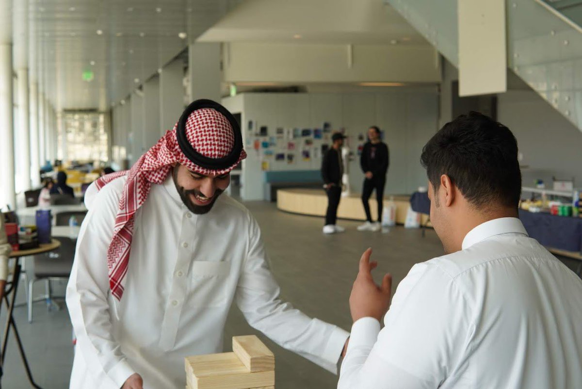 SSA_CSM's tweet photo. أقام النادي الأحد الماضي احتفالية العيد المبارك، شارك فيها عدد من الطلاب وعائلاتهم وزملاء من الجنسيات الأخرى بالجامعة 🌙 https://t.co/3Fwtwd1vMv