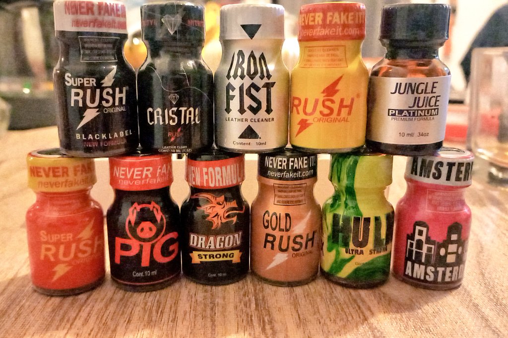 HarryPoppers20's tweet photo. LOS POPPERS HAN LLEGADO, PREGUNTA POR TU FAVORITO. 
✳️Popper frasco 10ml $300.00
✳️Popper de frasco 30ml $650.00
Entrega en Ramos y Saltillo 
WhatsApp
https://t.co/J9k4wX11kH…
Pagos en:
-Efectivo💰💵
-Transferencia📤📥
@Arthur69691
@Markoov17
#Poppers https://t.co/IUUBWmTvEy