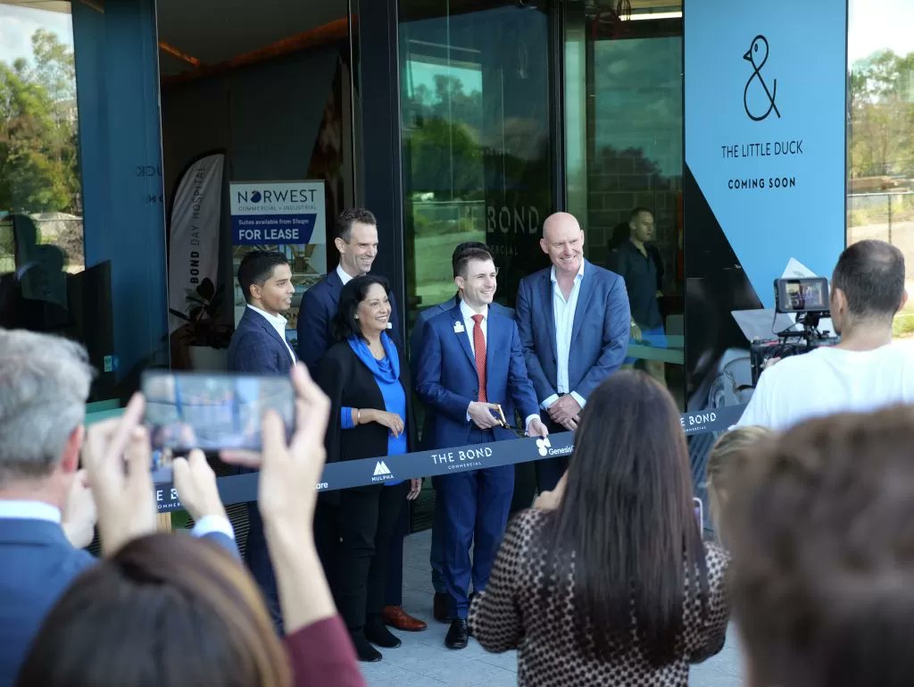 H2HNews1's tweet image. The Bond is the latest building to open in Norwest Business Park, a commercial building that’s part of a larger plan to create a sprawling health and medical precinct in the Hills.

Find out more at hillstohawkesbury.com.au/the-bond-in-no…
#businesspark #norwest