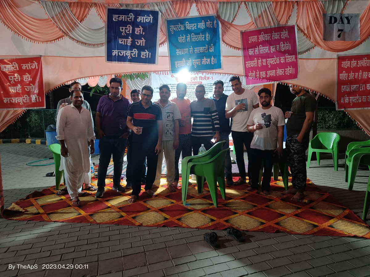 TheAPS's tweet photo. इकोविलेज़-1, शांतिपूर्ण सर्व जनआन्दोलन
सारी मांगें पूरी होने तक, आंदोलन चलता रहेगा, बढ़ता रहेगा!
@UPRERAofficial, @OfficialGNIDA
आप दोनों संस्थाओं ने EcoVillage-1 निवासीयों के लिए कुछ नही किया, सिवाय दुर्दशा करने के
@dmgbnagar
@myogiadityanath
@PMOIndia

#superchor 
#andolan_ev1 https://t.co/IwiK7FUn2D