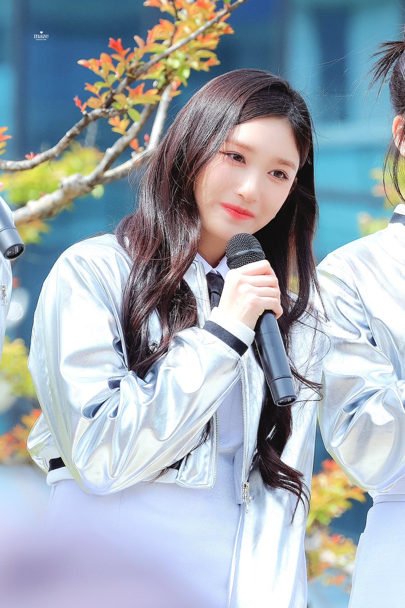 230428 뮤뱅 미팬
#아이브 #IVE #이서