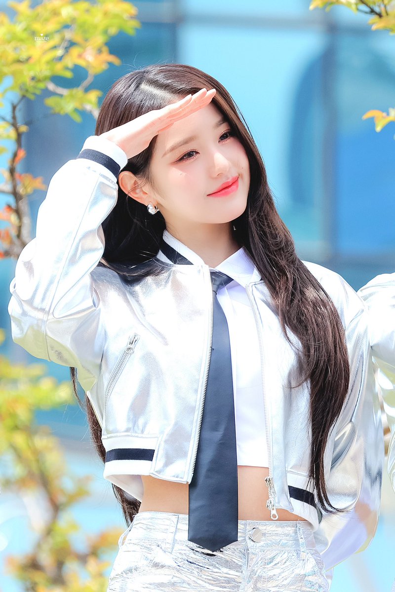 230428 뮤뱅 미팬
#아이브 #IVE #원영 #장원영