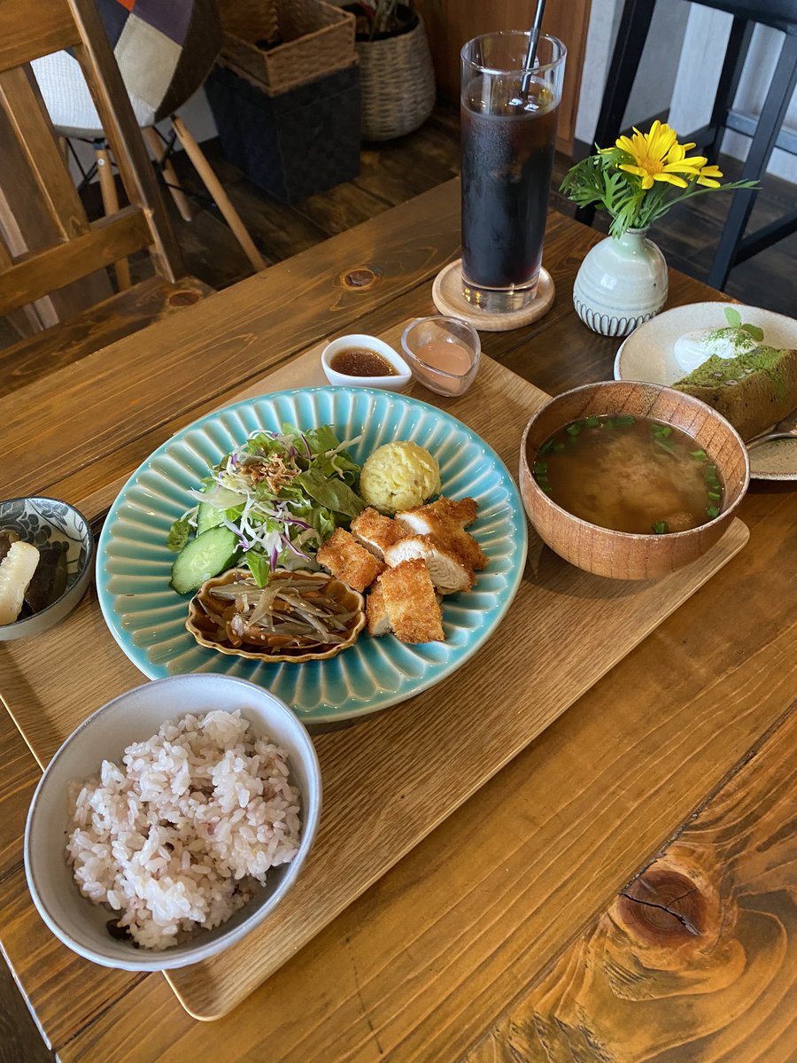 rino_nishizaki's tweet photo. きょうの #四国新聞 のアナめし📰
さぬき市のcafe pause さんを
紹介しています😋💛
これまでのものは
こちらからご覧いただけます💁♀️
https://t.co/YqWZLJZ28L
#西日本放送 #四国新聞 #アナめし #cafepause #インスタに載せてない写真載せてみた #本気の西﨑 https://t.co/j8PsfU1d1U