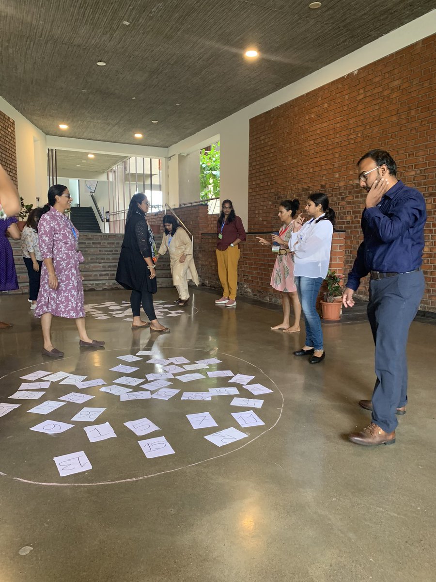 A wonderful learning engagement in the concept driven learners workshop at the IBAP regional workshops in Hyderabad today! Great learning .@veenadsilva @IBAPAC #pypchat #PYPConnectEd
